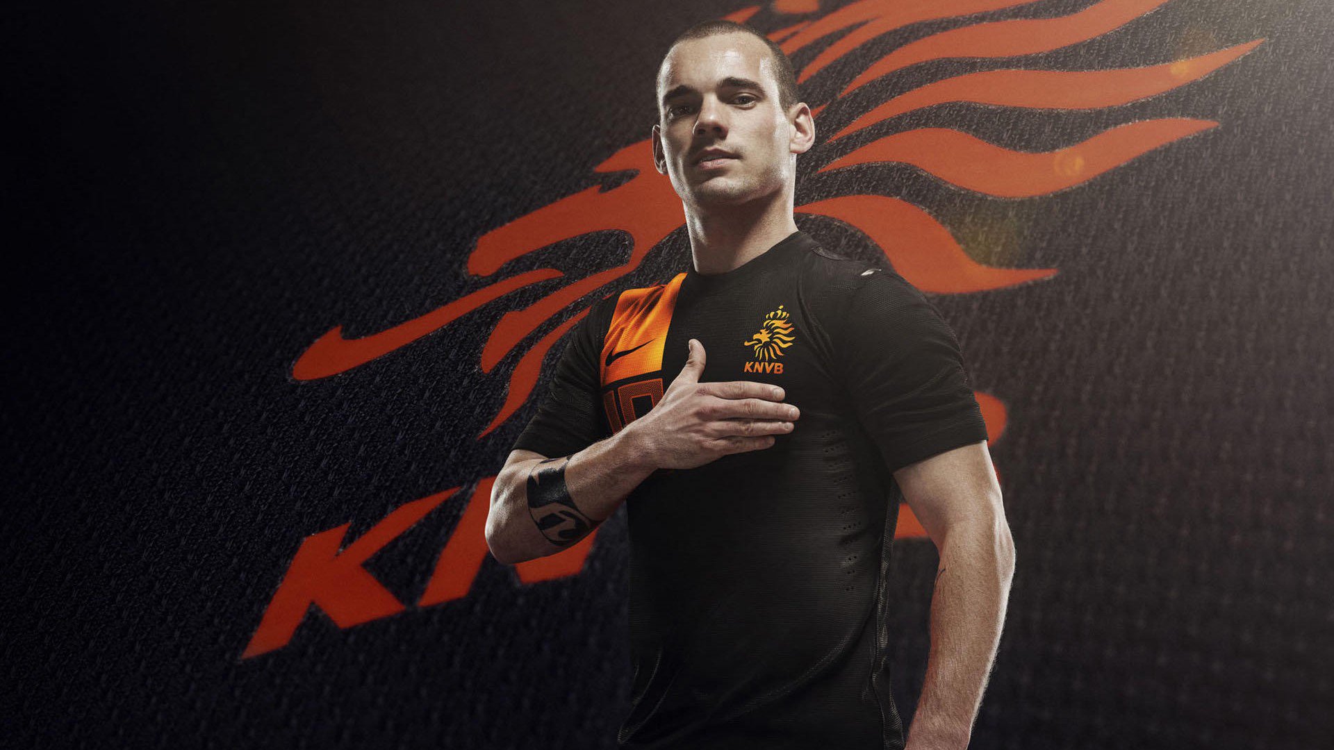 欧洲杯球员在赛场上的临场决断力被专家点评,欧洲杯决赛中断